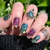 Unique Embrace Nail Wraps