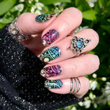 Unique Embrace Nail Wraps