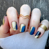 Struck By Gold Nail Wraps