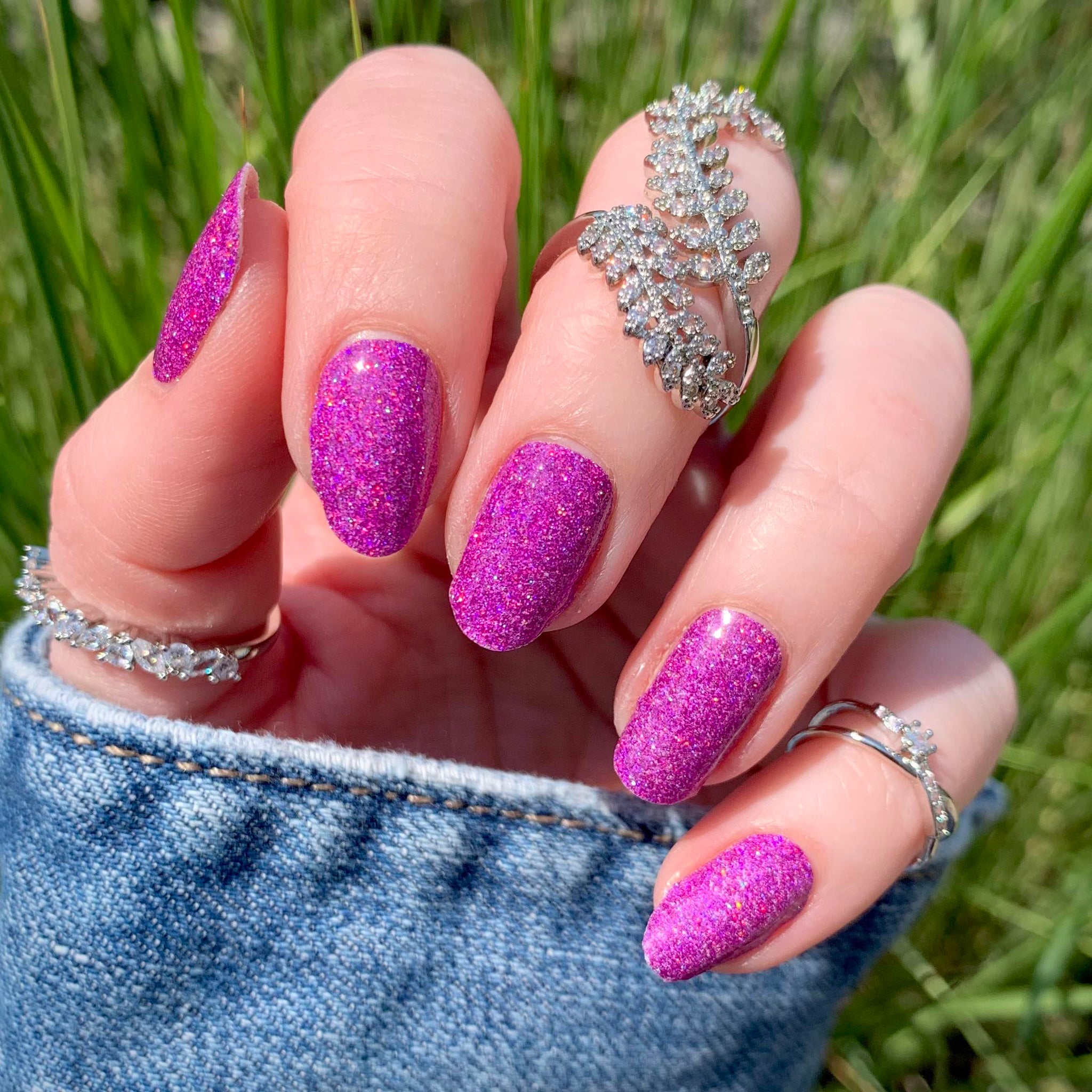 LEMEIZ Light Purple Shimmer False Nails Almond, Pastel Acrylic Lilac Press  on Nails Design, Short Stick on Nails with Colorful Glitter, 12 sizes, 24  pieces LEMEIZ-SA005 : Amazon.co.uk: Beauty
