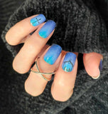 Away In A Manger Nail Wraps